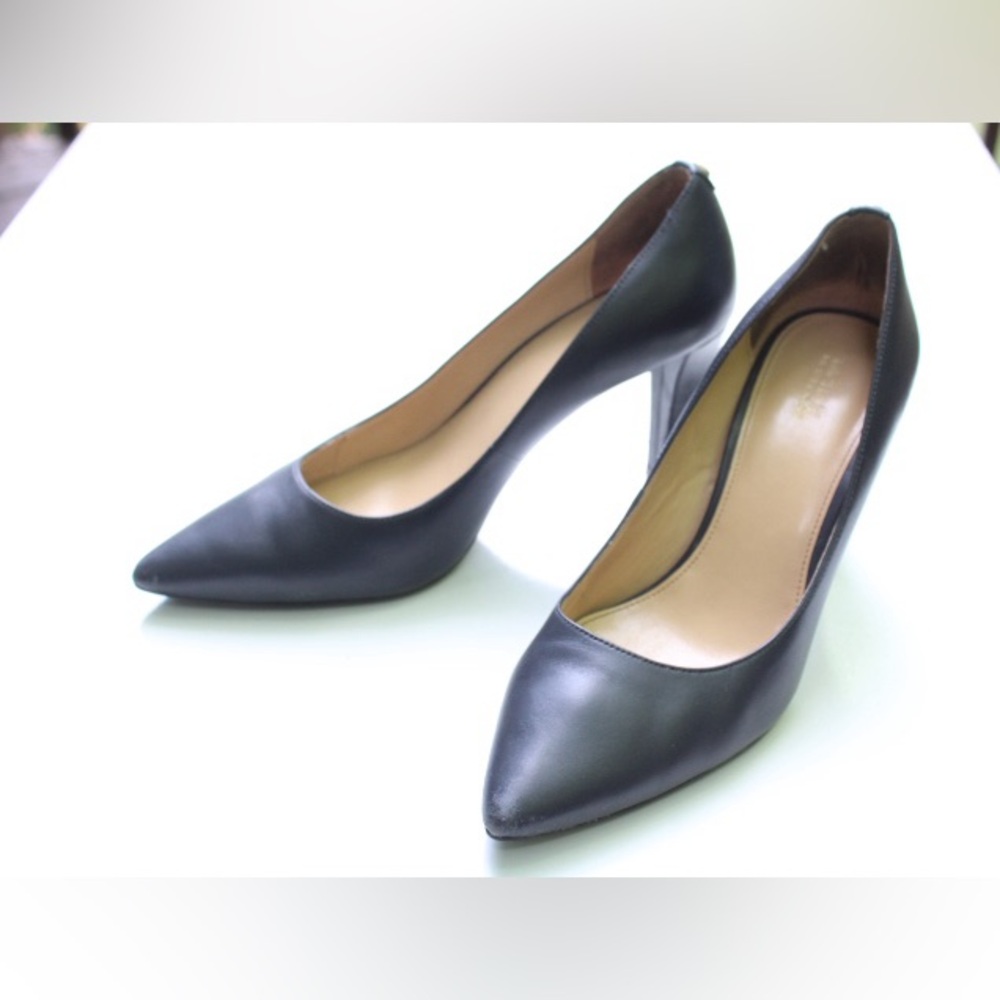 Michael Kors Abbi pumps - Picture 2 of 10